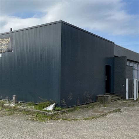 Emmen is vanaf mei weer een seksclub rijker .